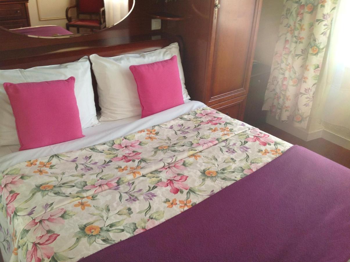 Abalys Hotel Брест Екстер'єр фото